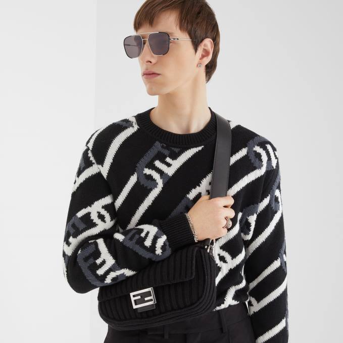 Men Earring Silver Fendi Jewelry 6RHH2744