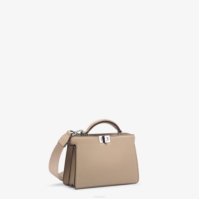 Men Peekaboo Iseeu Xcross Leather Bag Beige Fendi Accessories 6RHH1796
