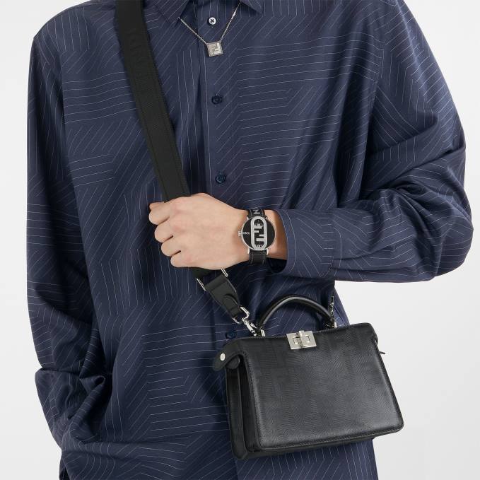 Men Peekaboo Iseeu Xcross Leather Bag Black Fendi Accessories 6RHH1808