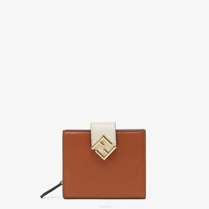 Women Two-Tone And Camellia Leather Compact Wallet Multicolor Fendi Accessories 6RHH1438